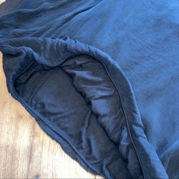 Alice + Olivia sheer overlay cold shoulder top - Picture 3 of 6